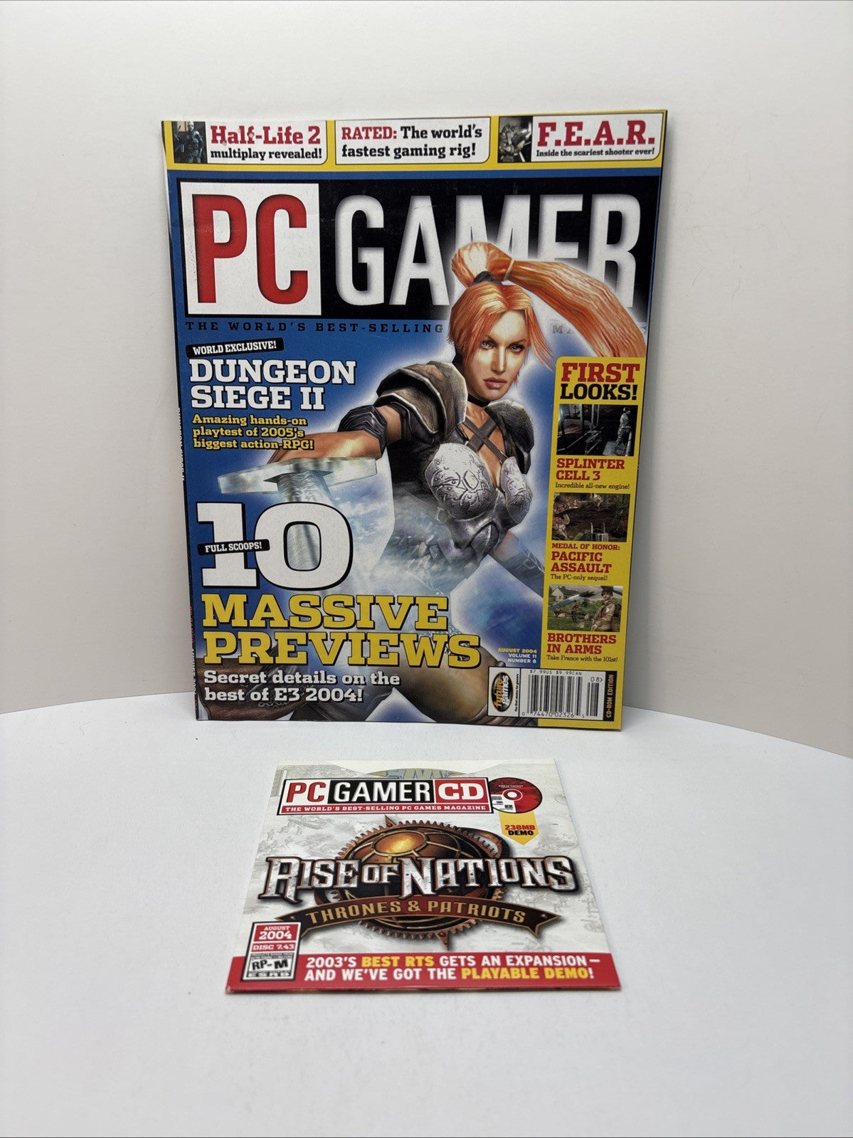 PC Gamer Magazine August 2004 Volume 11 #8 Dungeon Siege II with Demo Disc
