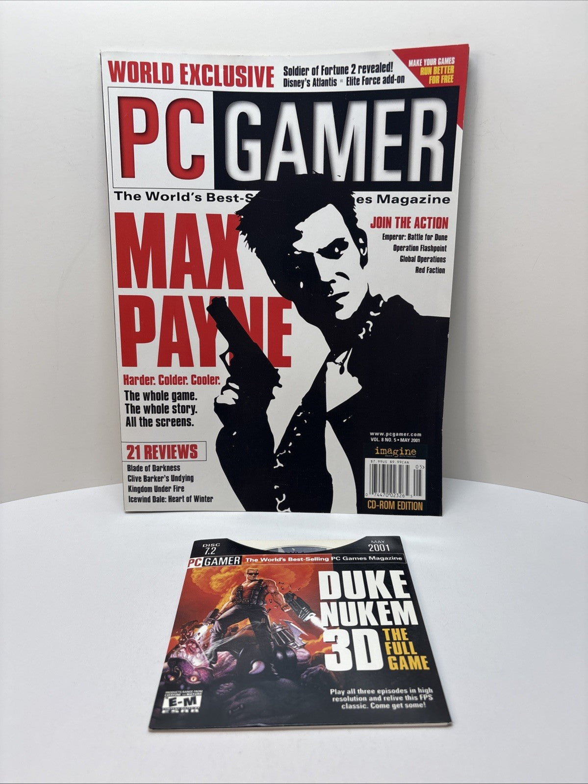 PC Gamer Magazine May 2001 Max Payne Duke Nukem 3D - Vol. 8 No. 5 + Demo Disc