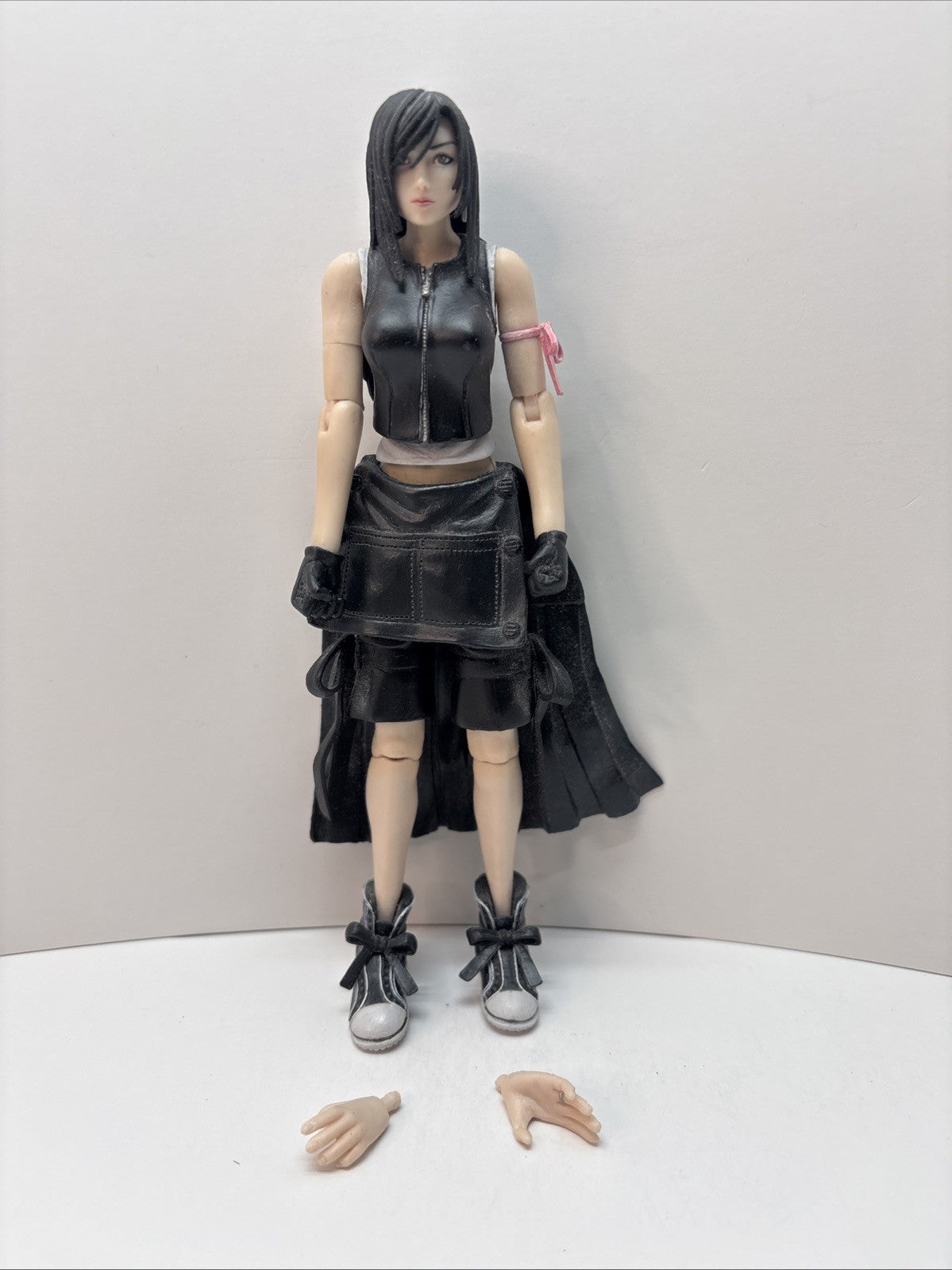 Play Arts Final Fantasy VII Advent Children - Tifa Lockhart Loose Figure