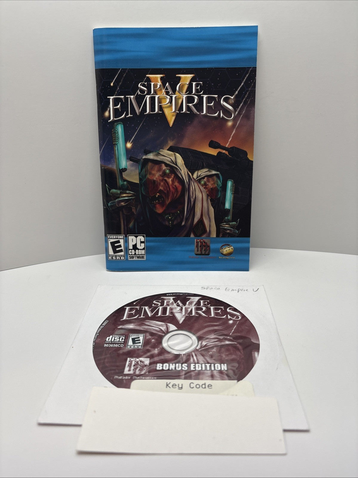 Space Empires V  Bonus Edition 2006 CD-ROM Disc & Manual Only - Strategy First