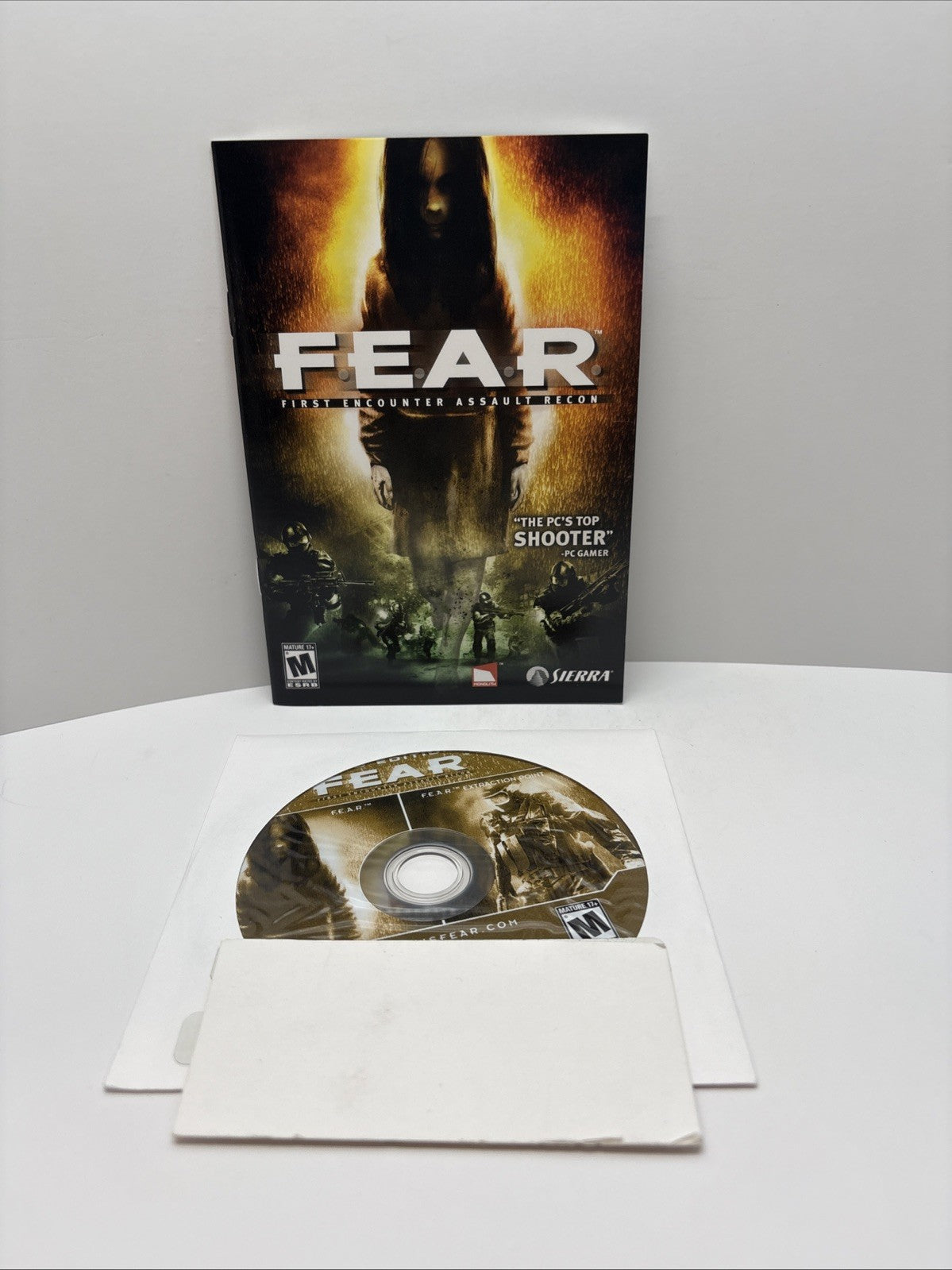 F.E.A.R. Gold Edition (PC, 2007) DVD-ROM Manual Key Codes - Disc & Manual Only