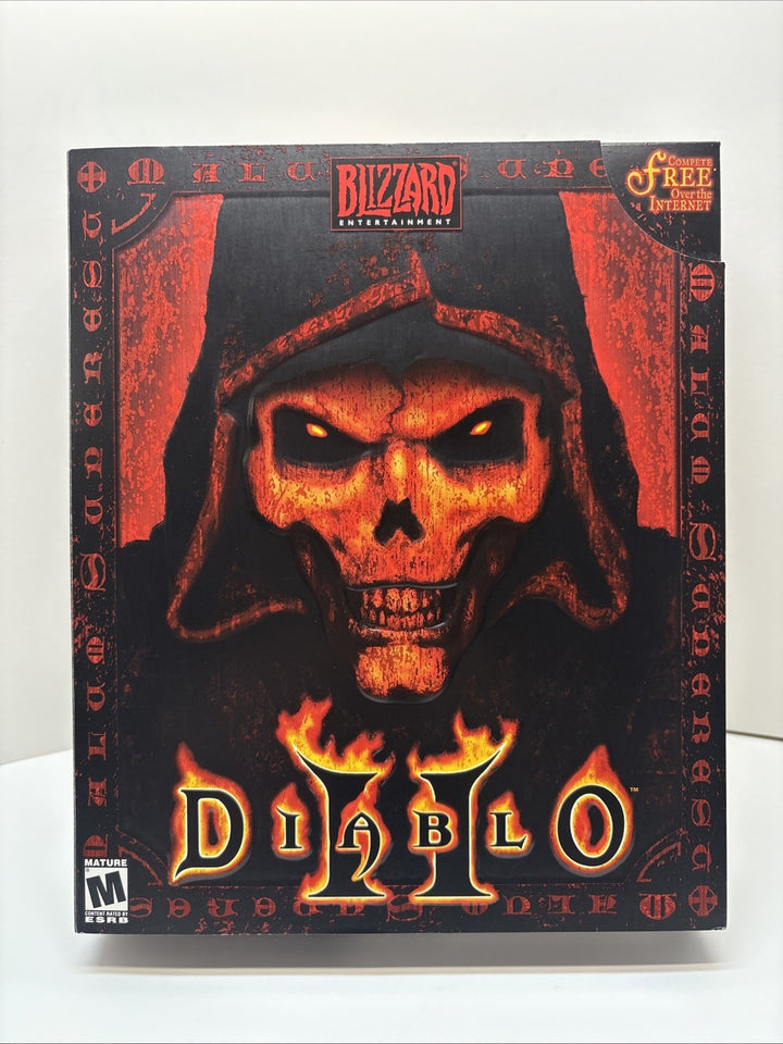 Diablo 2 II (PC, 2000) Big Box - Complete With All Inserts  - Like New Condition