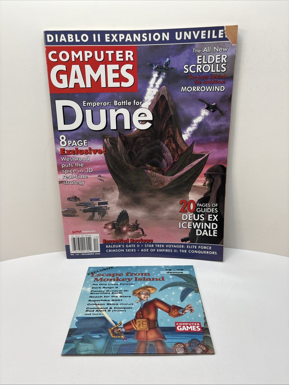 Computer Games Magazine December 2000 Used – With Demo Disc