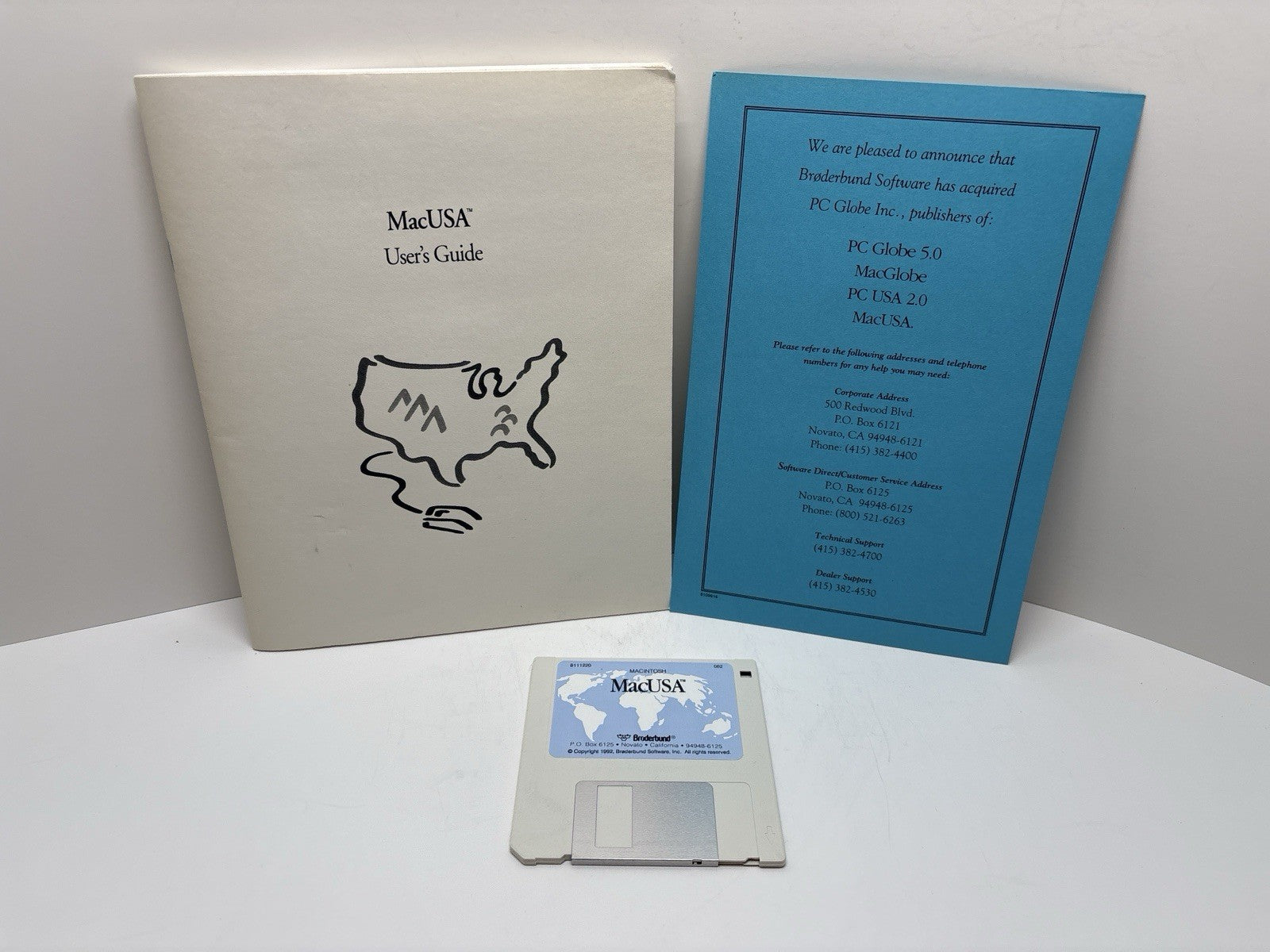 MacUSA Macintosh 3.5” Floppy Disk + User’s Guide Broderbund PC Globe Series