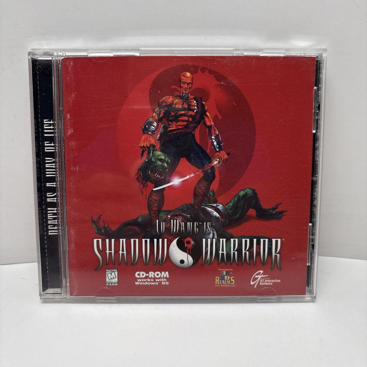 Lu Wang is Shadow Warrior (Jewel Case) (PC, 1997) 3D Realms Mature 17+ Tested