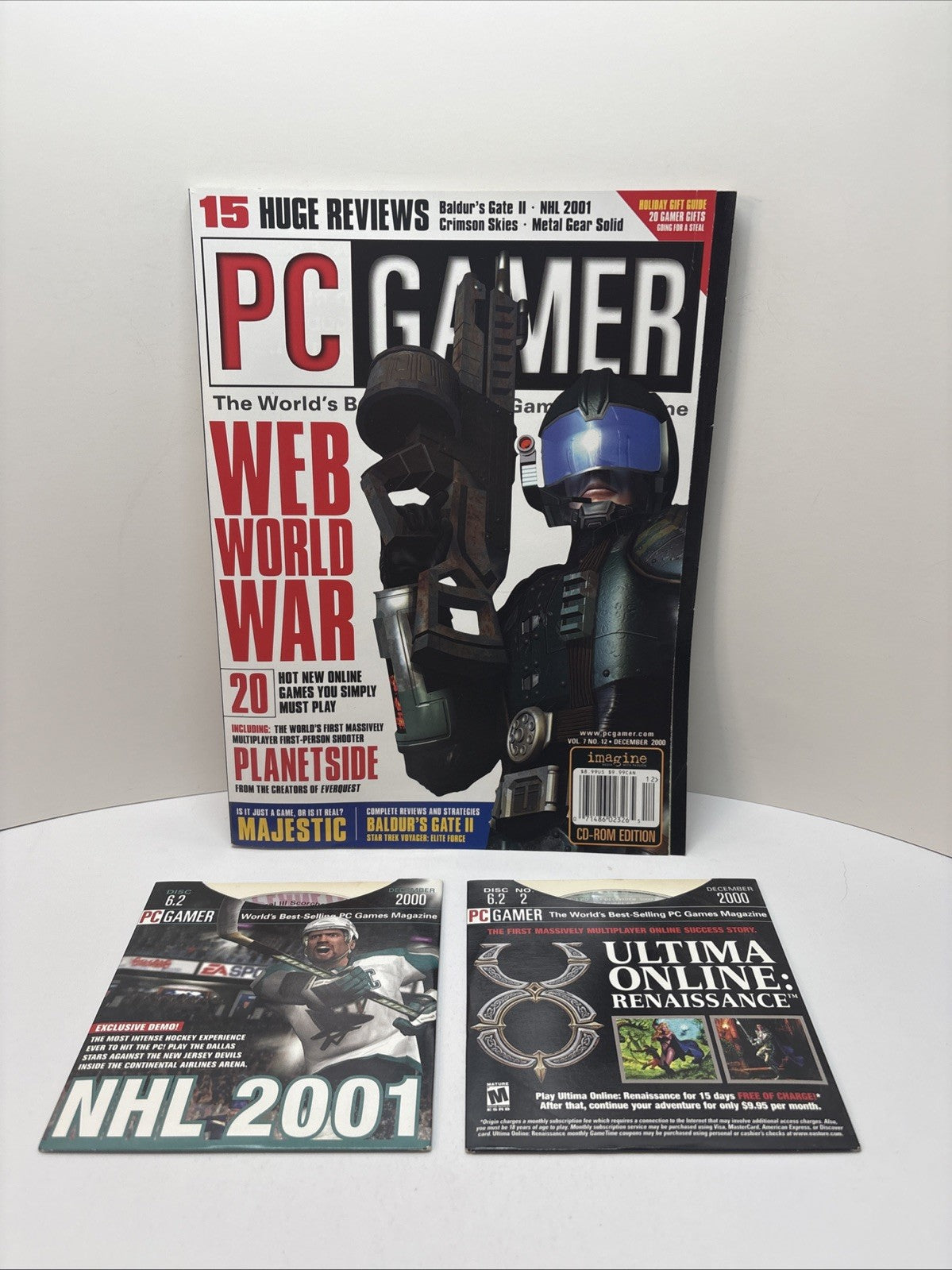 PC GAMER  Magazine Dec 2000 Vol. 7 #12 - Planetside Web World War - With 2 Discs