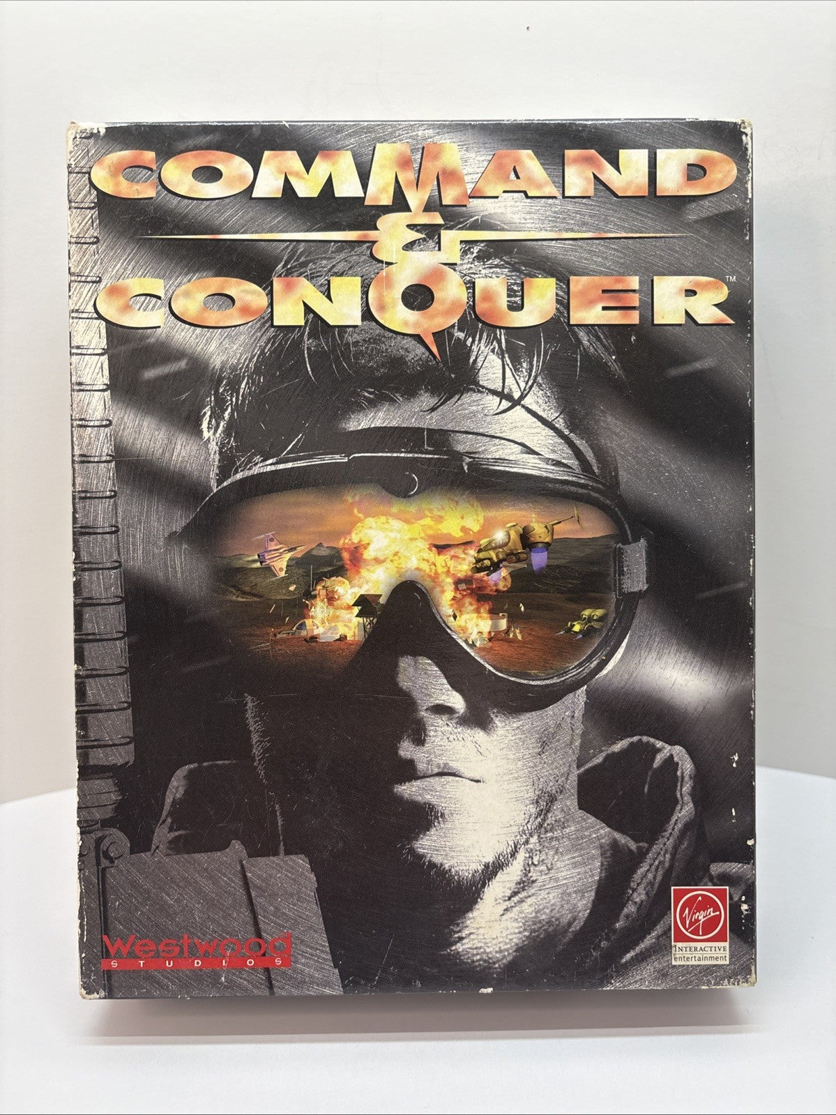 Command & Conquer PC CD-ROM MS-DOS - French Français- Damaged See Pictures