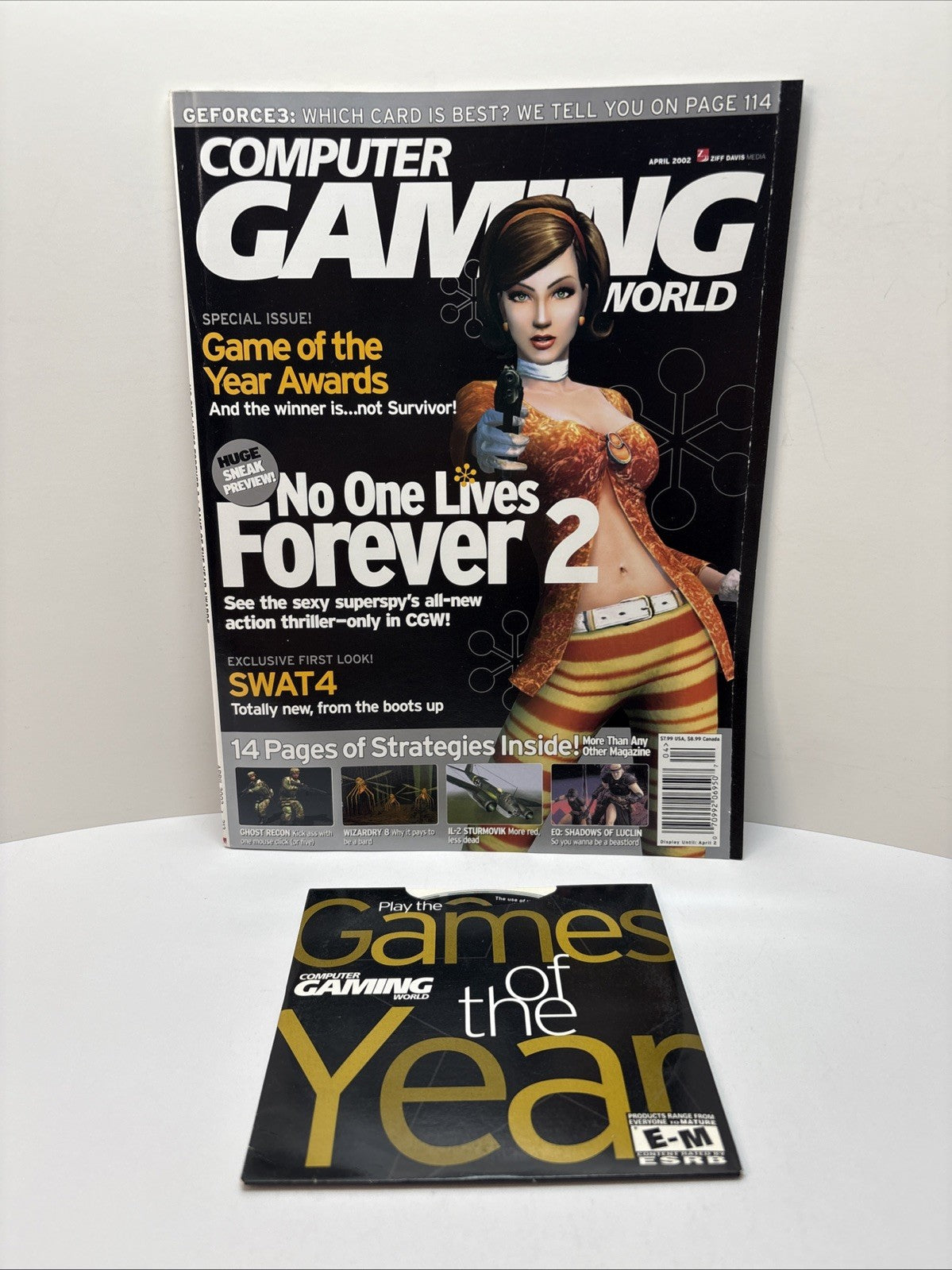 Computer Gaming World Magazine April 2002 #213 No One Lives Forever 2 +Demo Disc