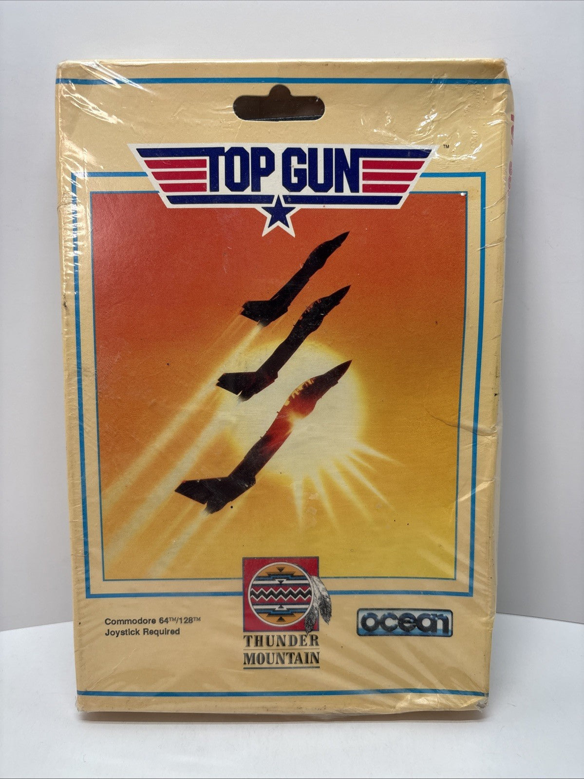 Top Gun (1987) Commodore 64 128 Ocean Thunder Mountain - Sealed Damaged Box