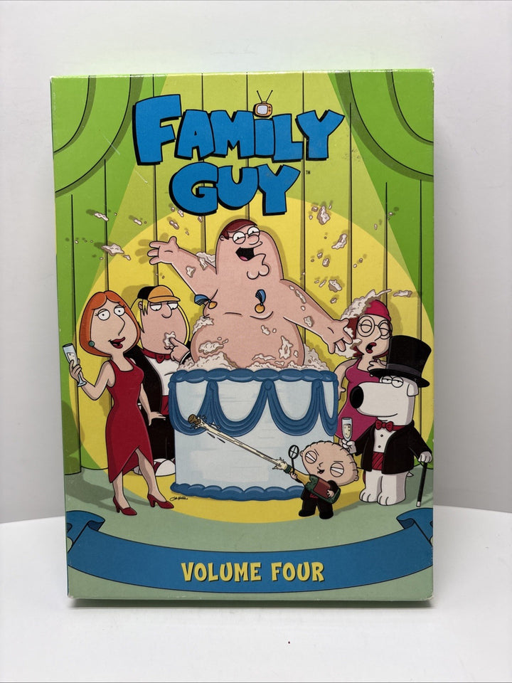 Family Guy , Volume 4 , 3 Disc DVD Set TESTED AND WORKS