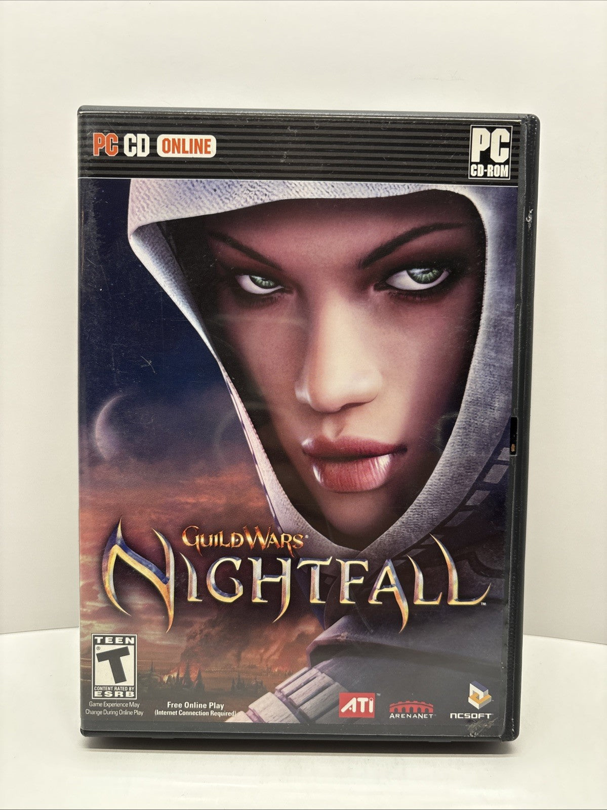 Guild Wars: Nightfall ( 2006) PC CD-ROM