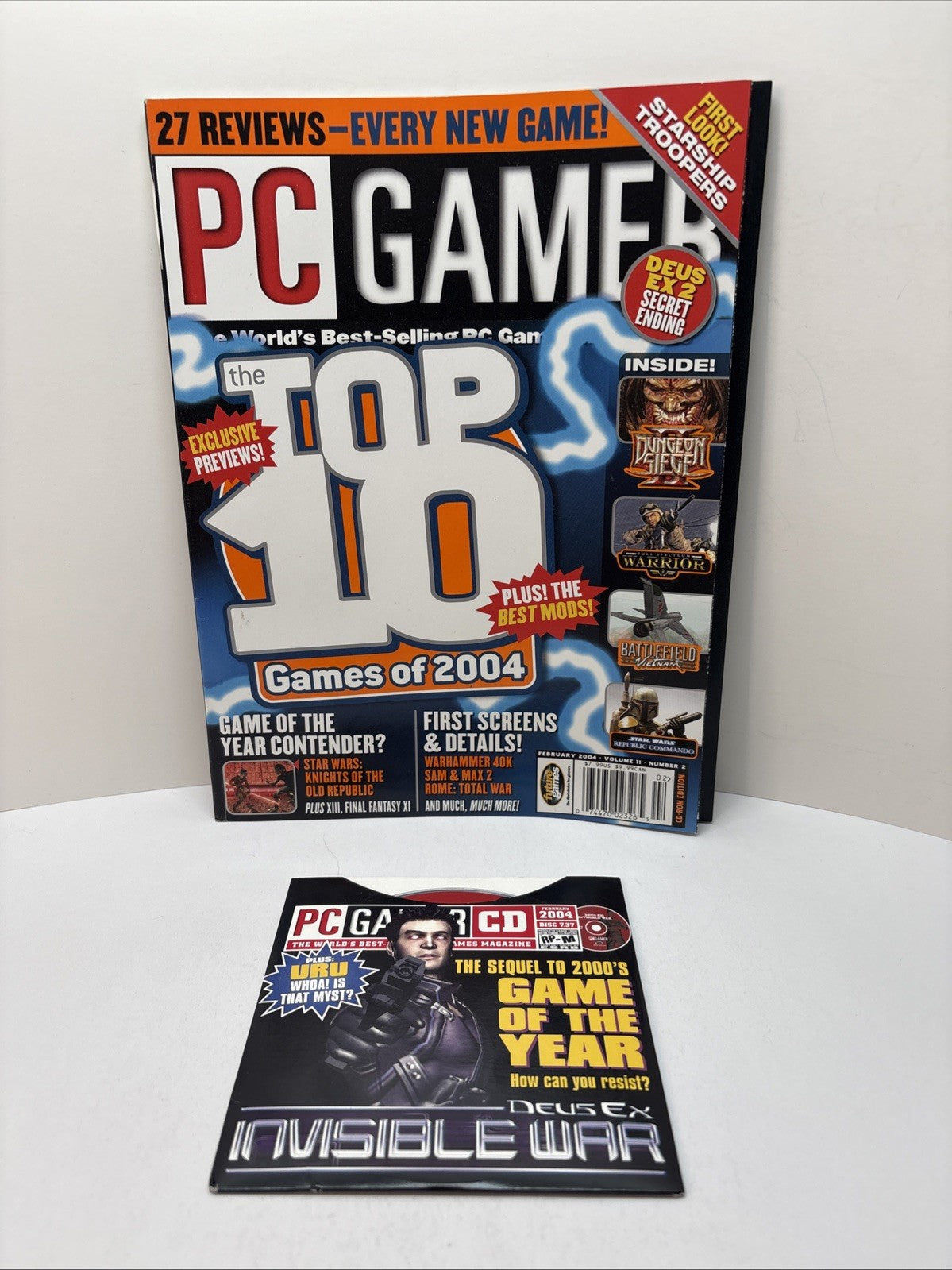 PC GAMER magazine Feb 2004 #120 Top 10 games of 2004 With Demo Disk