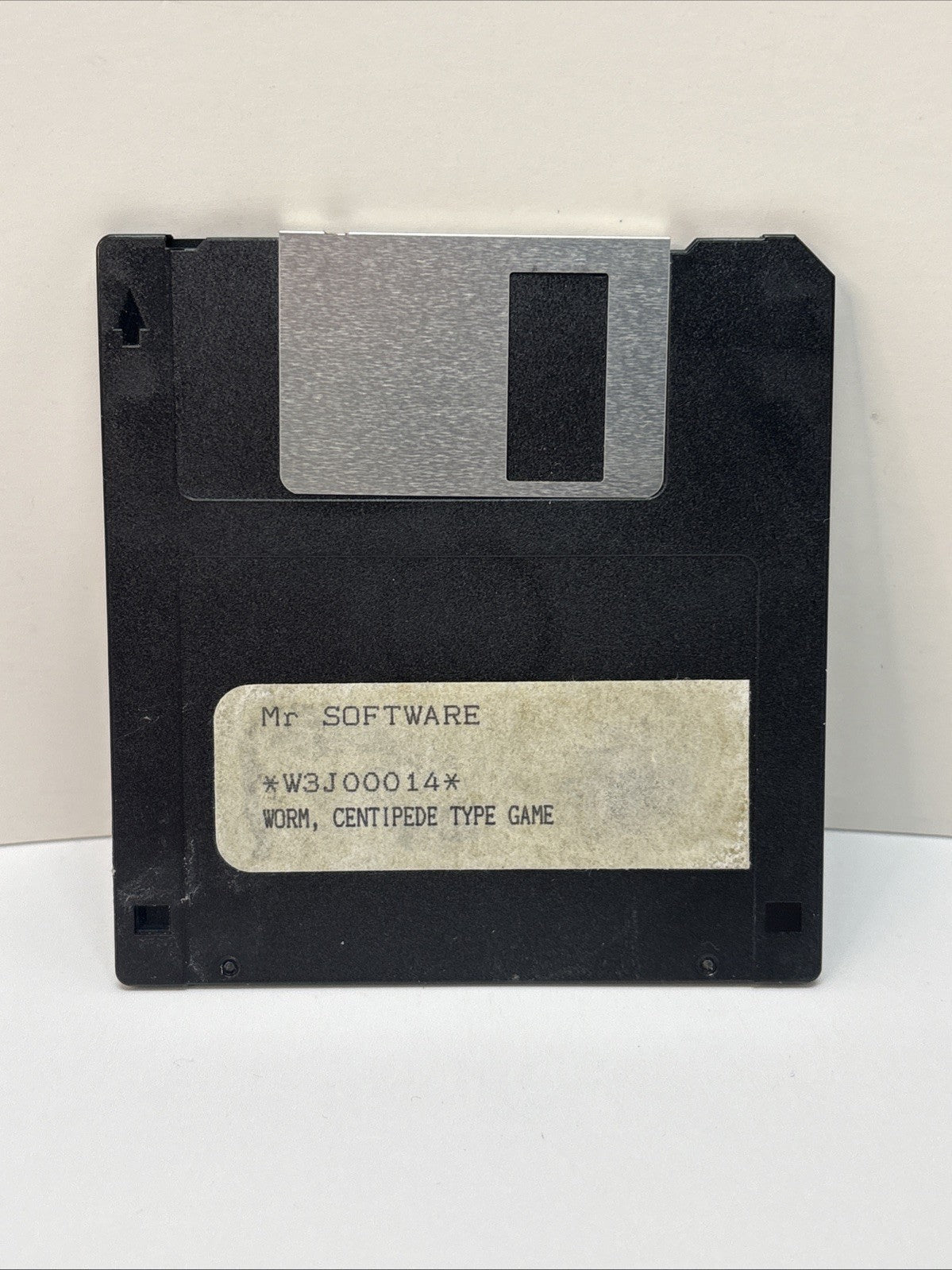 Worm War (1990) Windows 3.0 Game – Vintage PC Freeware – 3.5” Disk – Tested