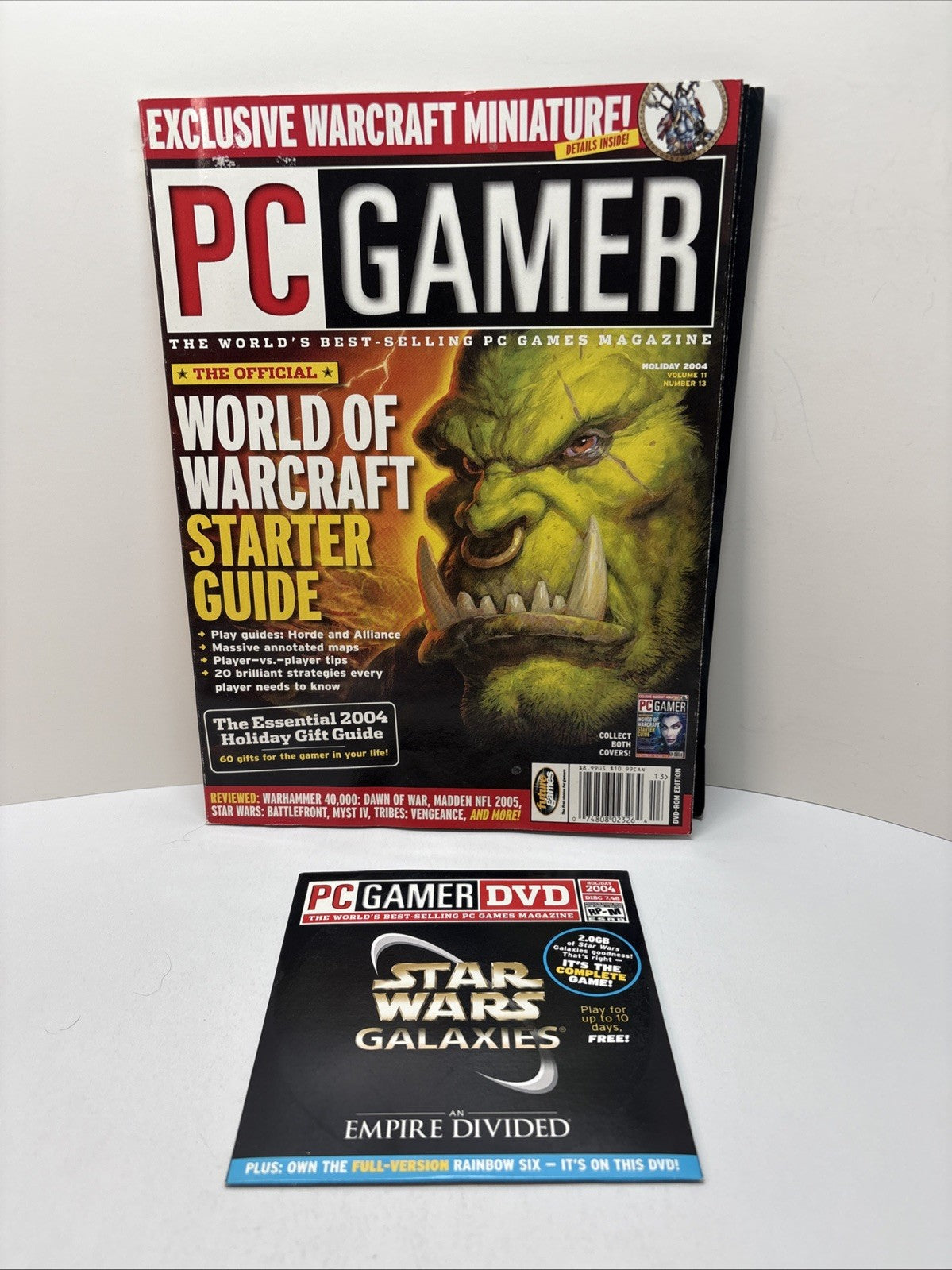 PC Gamer Magazine Vol 11 #13 Holiday 2004  World Warcraft Starter + Demo Disc